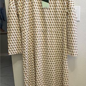 Tuckernuck Women's Geometric Print Midi Dress
Size M NWT